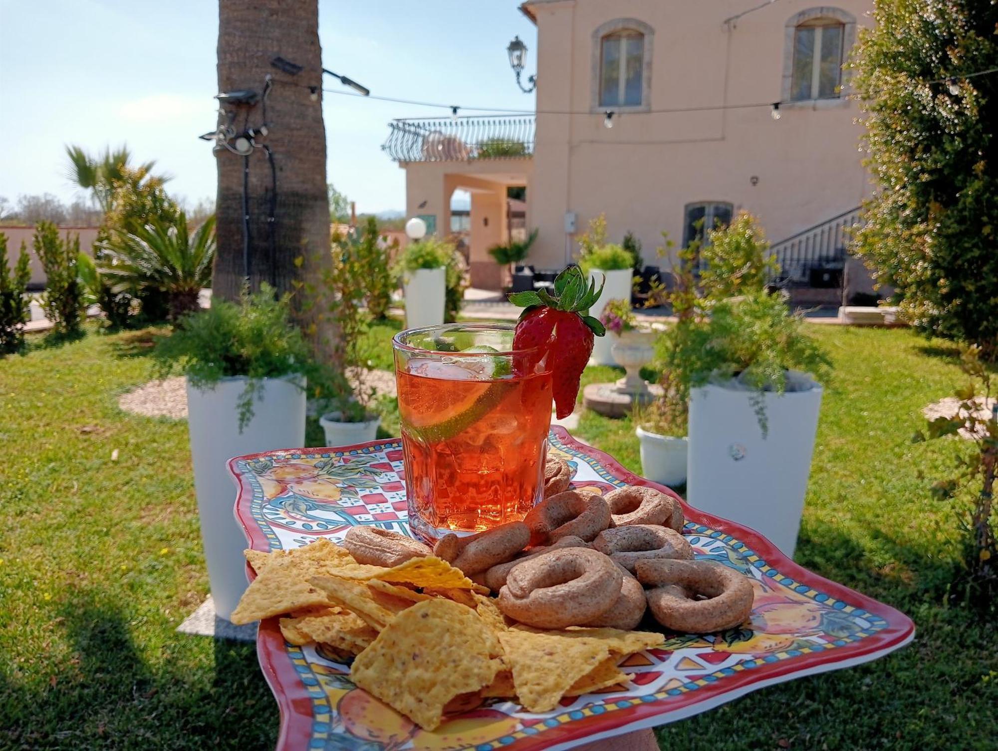 Villa Laura Apartment Giardini-Naxos Zewnętrze zdjęcie